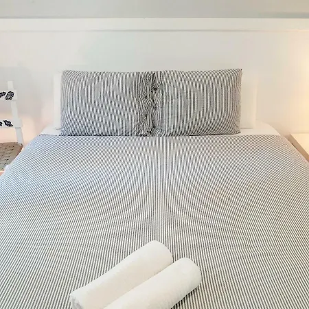 Aussie سان سيباستيان