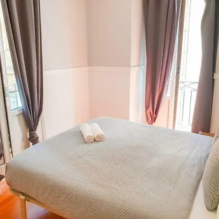 Aussie * سان سيباستيان